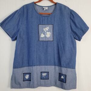 Vintage Denim Embroidered Short Sleeve Top sz L blue floral daisy cotton 90s USA